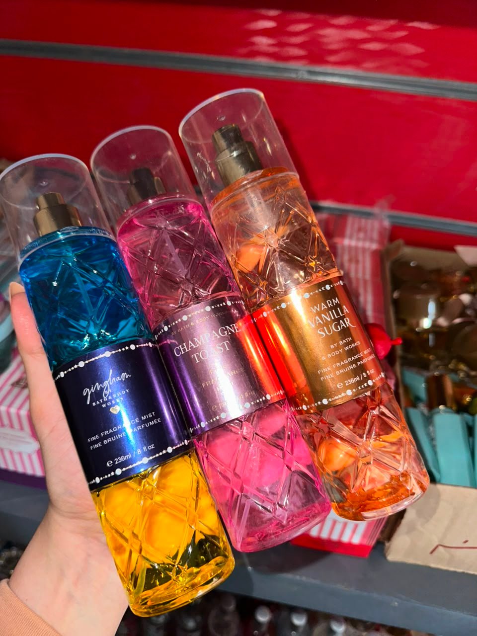 WhatsApp Image 2026-08-07 at 6.34.28 PM (1) بادي سبلاش 236 مللي ميرور bath&body works (عشوائي) - الصورة 1