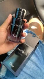 عطر سوفاج رجالي ريحته تجنن اماراتي 100 ملل
